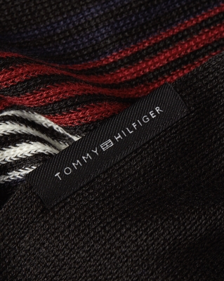 TOMMY HILFIGER ШАЛ AM0AM12833 gallery image 2