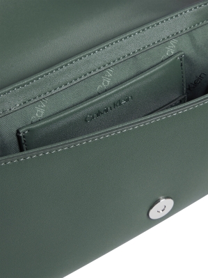 CALVIN KLEIN ЧАНТА K60K612111 gallery image 8