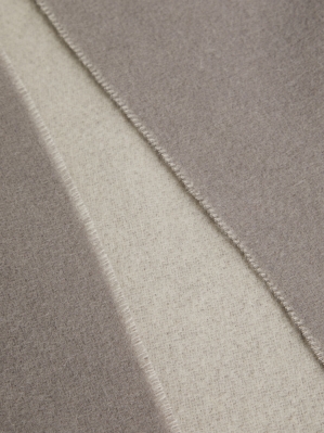CALVIN KLEIN ШАЛ K60K612705 gallery image 3