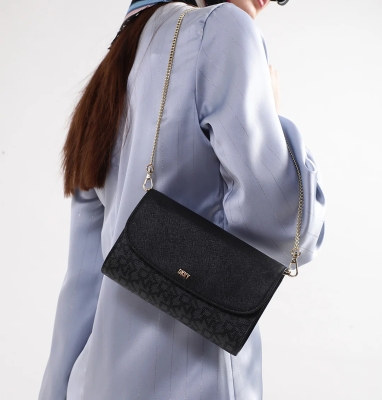 DKNY ЧАНТА R235JU32 gallery image 6