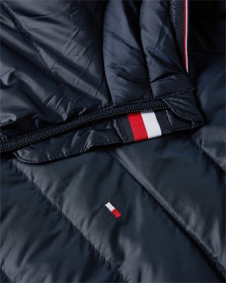 TOMMY HILFIGER ГРЕЙКА. MW0MW18762 gallery image 10