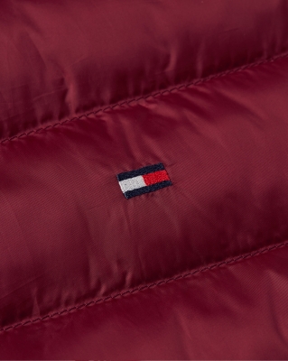 TOMMY HILFIGER ГРЕЙКА. MW0MW18762 gallery image 22