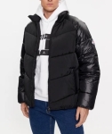 TOMMY JEANS ЯКЕ DM0DM17226